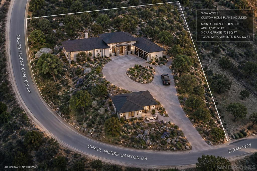 778 Crazy Horse Canyon Property Photo 7