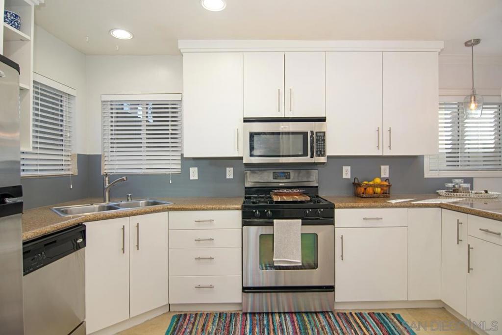 2913 A Property Photo 5