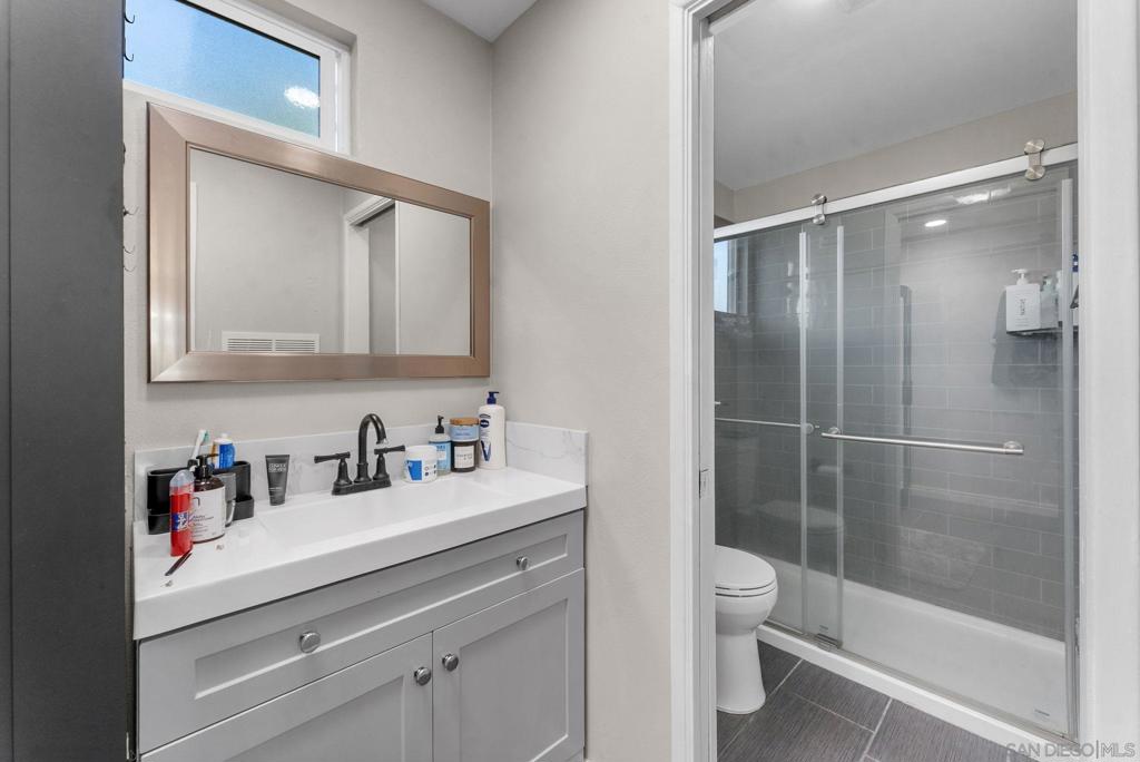 4847 53 Mansfield Street Property Photo 13