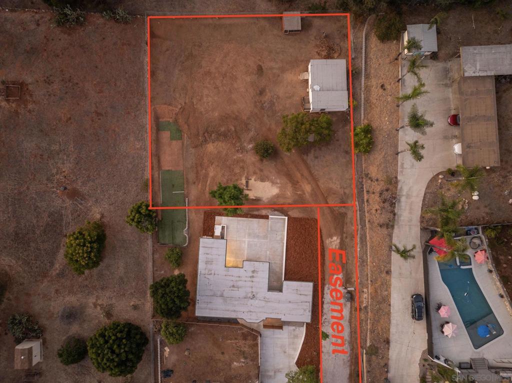 Tropico Dr Property Photo 3