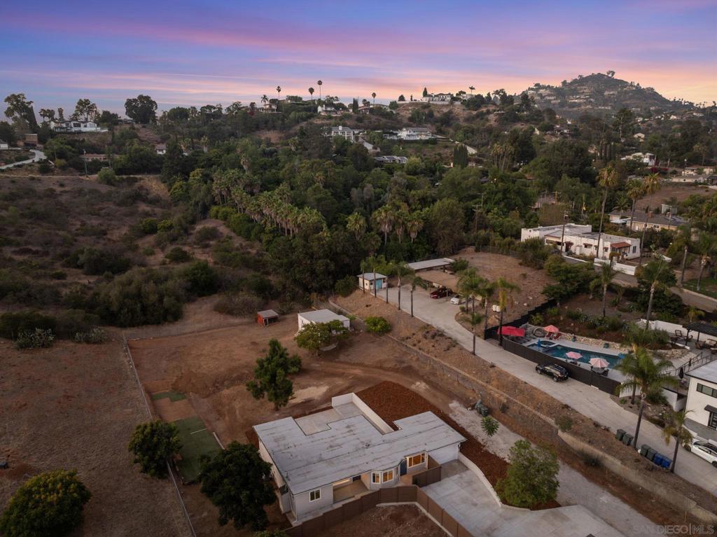 Tropico Dr Property Photo 6
