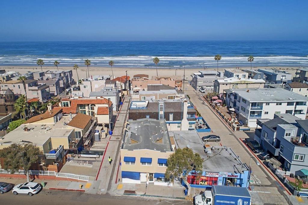 2886 Mission Blvd Property Photo 2