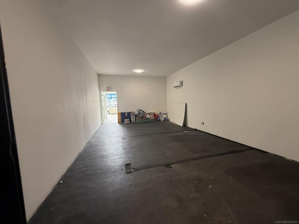 2886 Mission Blvd Property Photo 12