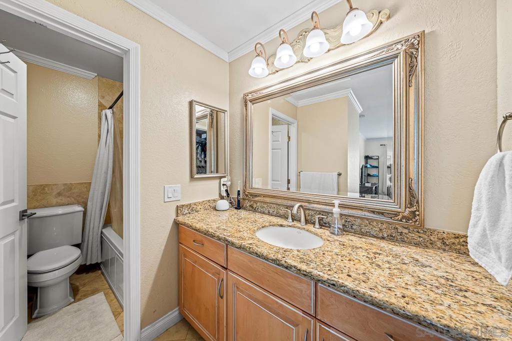 4075 Porte La Paz 170 Property Photo 18