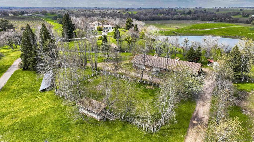 24943 N Mcintire Property Photo 69