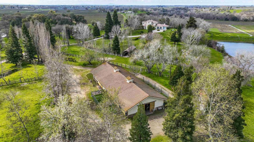 24943 N Mcintire Property Photo 72