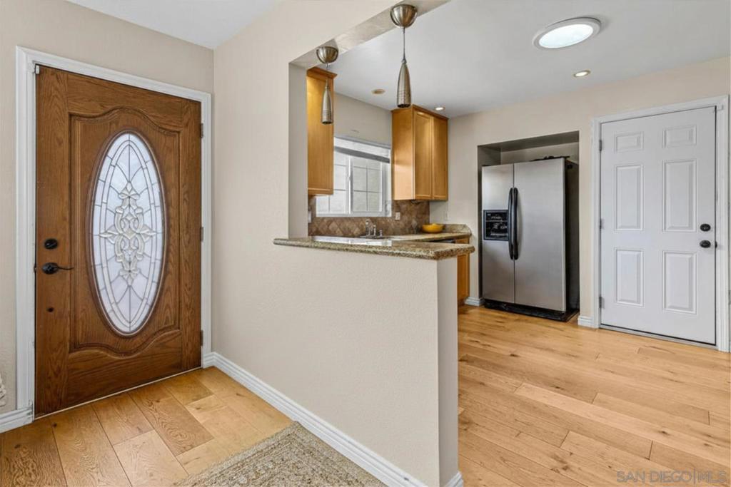 425 8th Street Property Photo 4
