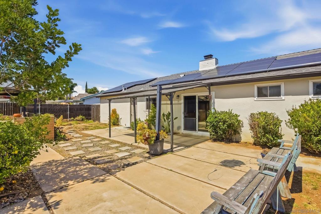 9312 Burning Tree Property Photo 31