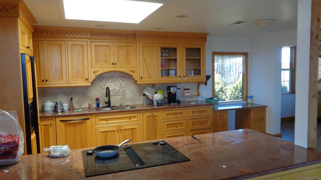 3730 Silverleaf Ln. Property Photo 9