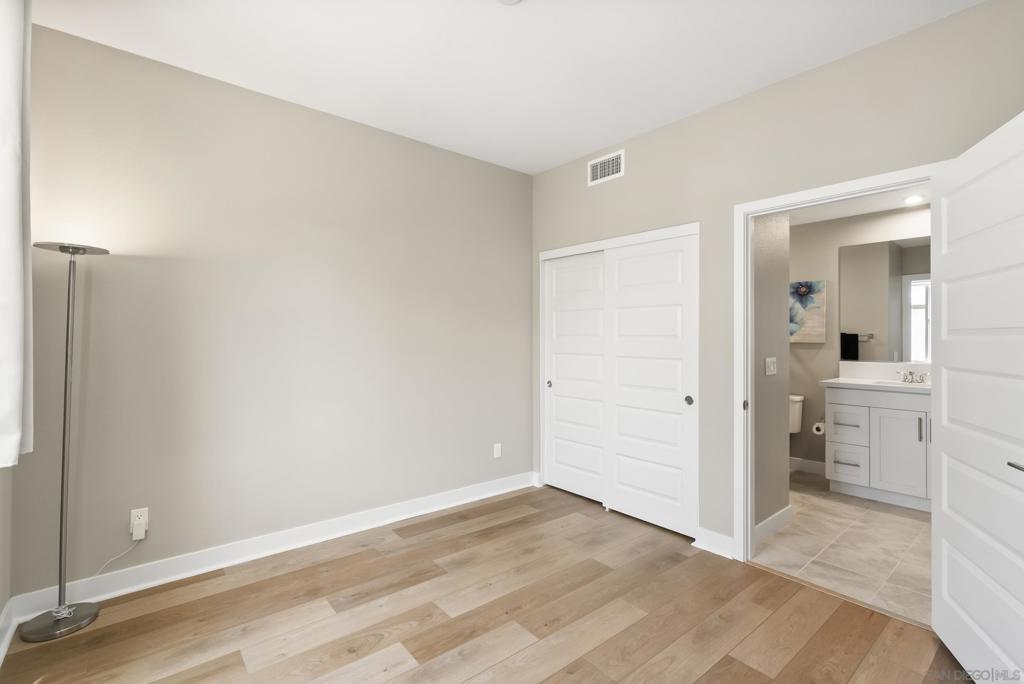 2820 Avella Circle Property Photo 17