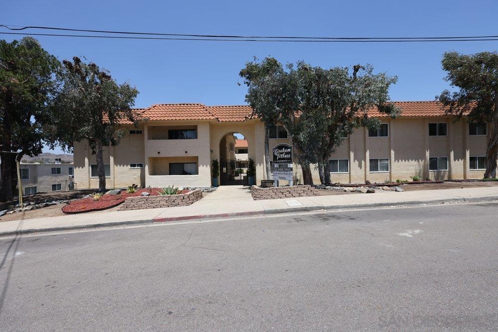 8546 Graham Ter Property Photo 1