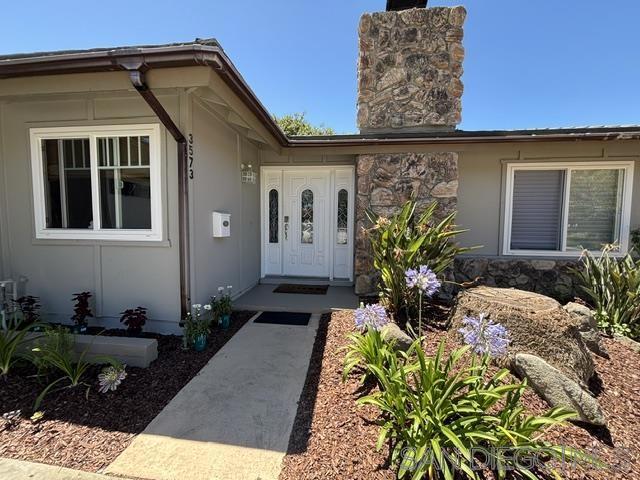 3573 Mercer Court Property Photo 1