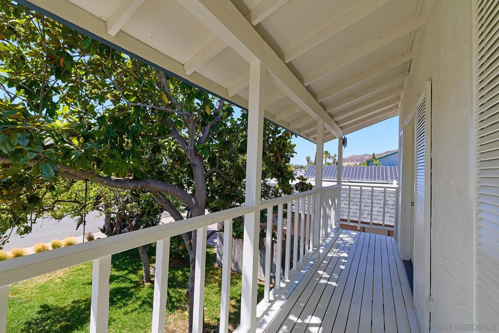 15019 Amso Street Property Photo 19