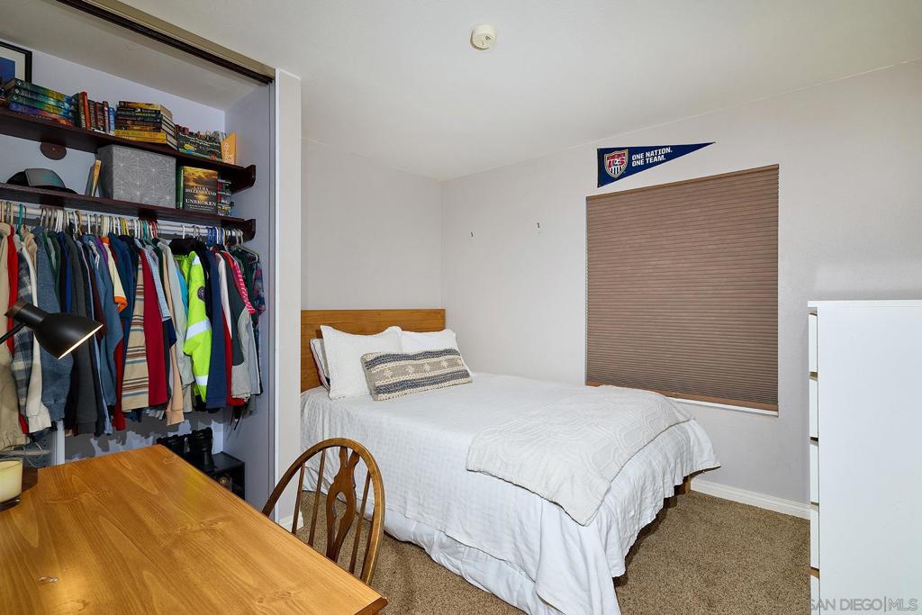 15019 Amso Street Property Photo 24