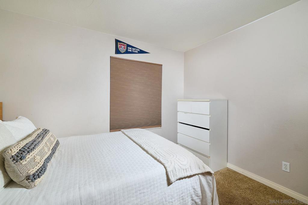 15019 Amso Street Property Photo 25