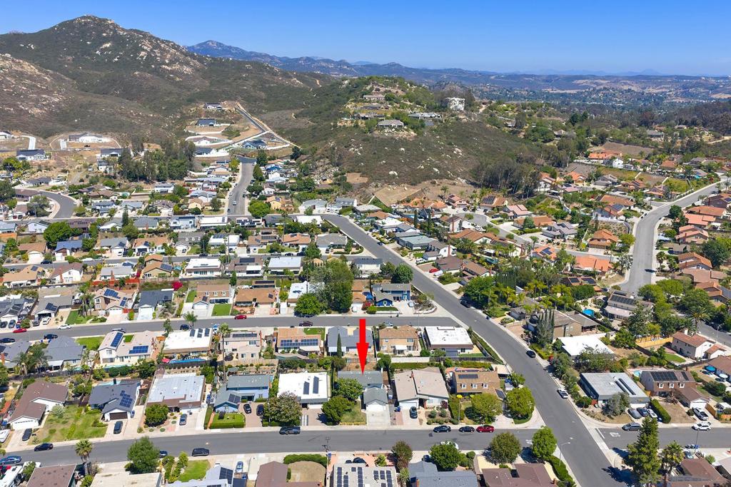 15019 Amso Street Property Photo 30