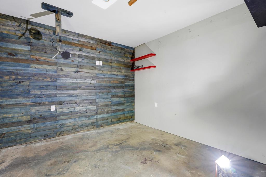 8947 49 Lamar St Property Photo 21