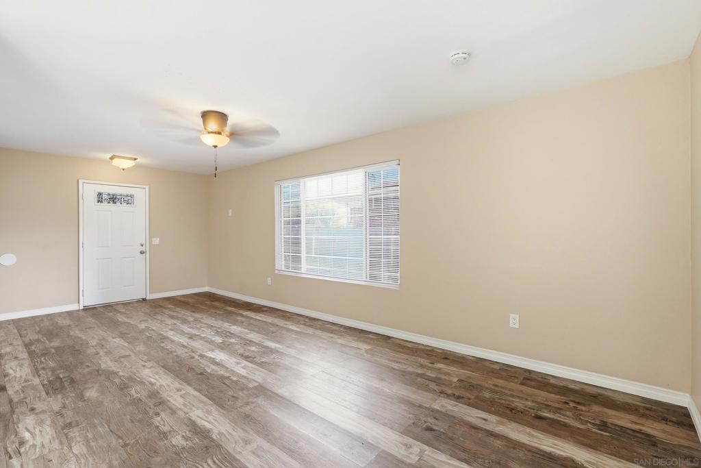 8947 49 Lamar St Property Photo 43