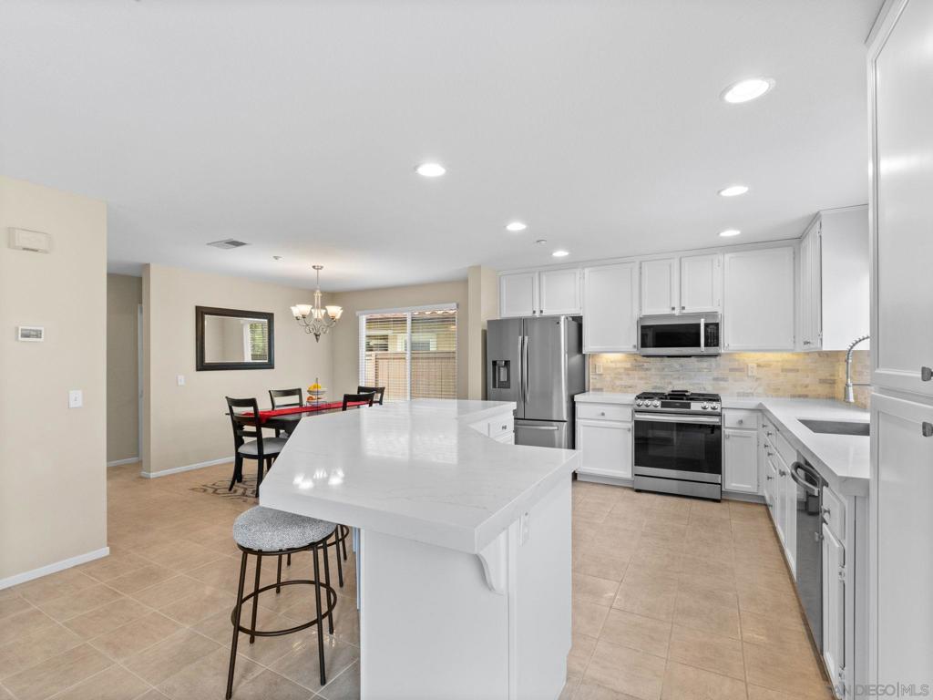 1645 Magnolia Cir. Property Photo 11