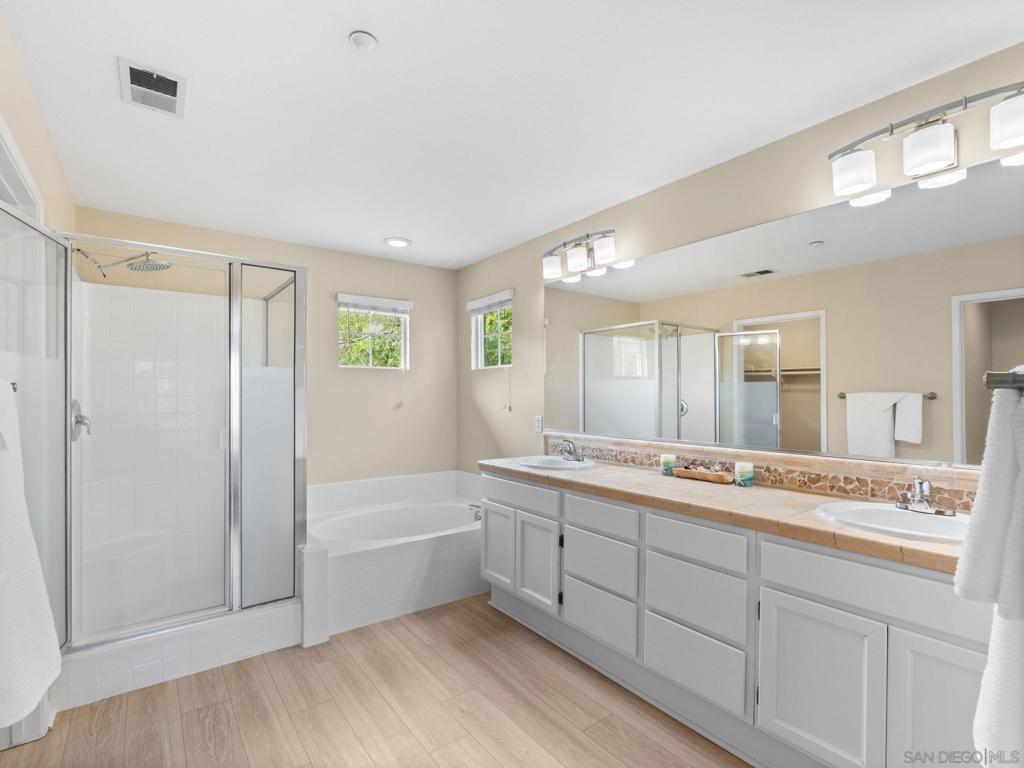 1645 Magnolia Cir. Property Photo 21