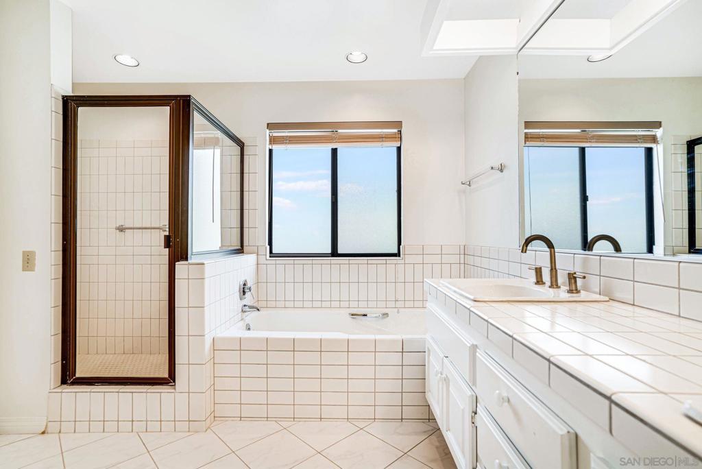 6359 Via Cabrera Property Photo 16
