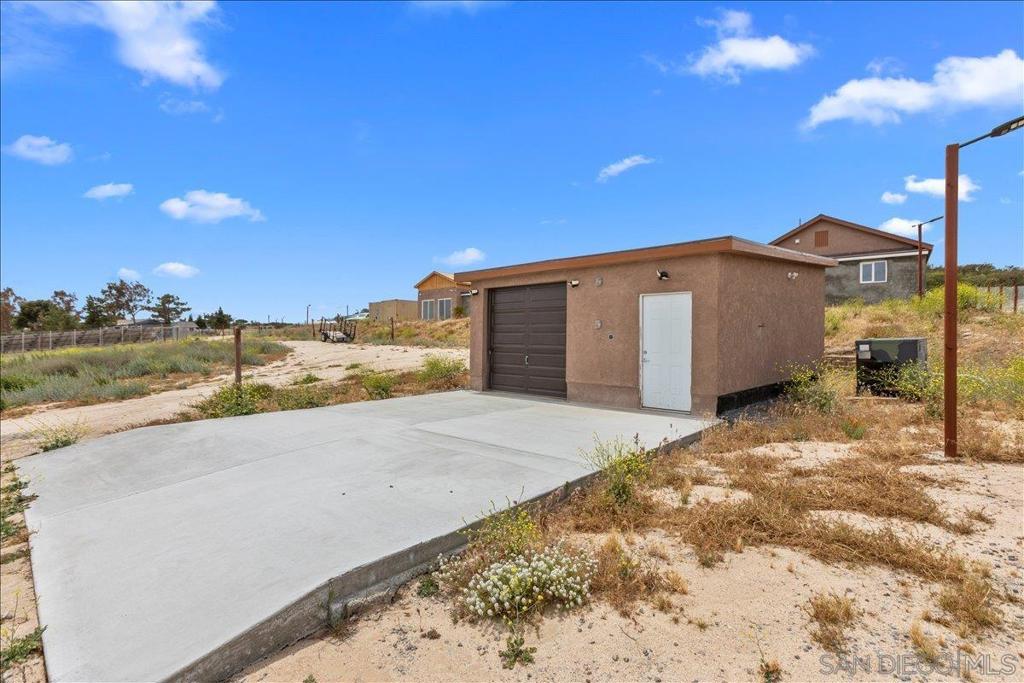 2285 Tierra Heights Rd Property Photo 39
