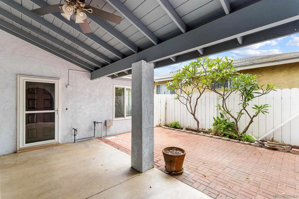 793 William Property Photo 2