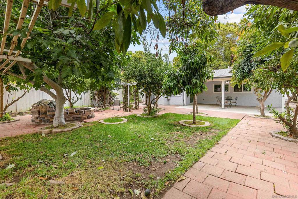 793 William Property Photo 16