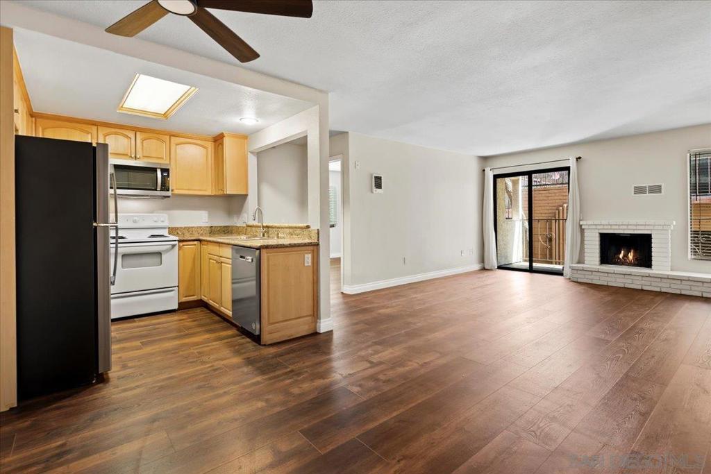 2950 Broadway 16 Property Photo 9
