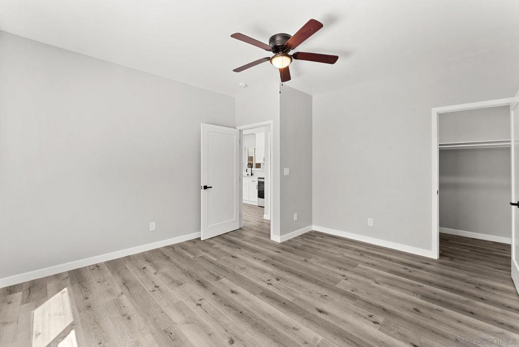 4864 Fond Du Lac Ct Property Photo 18