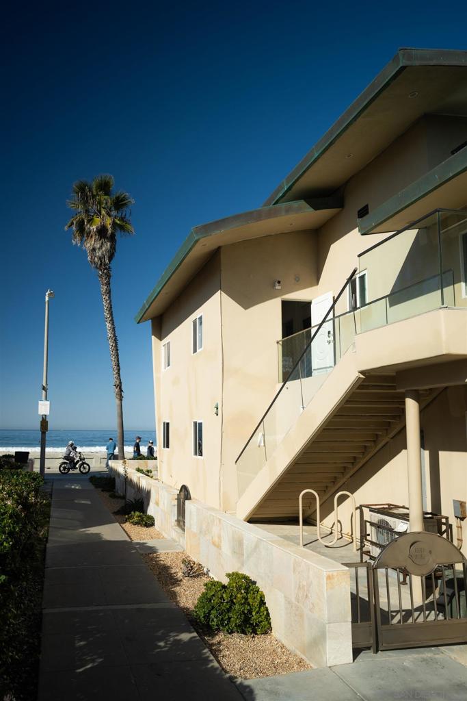 3443 Ocean Front Walk K Property Photo 14