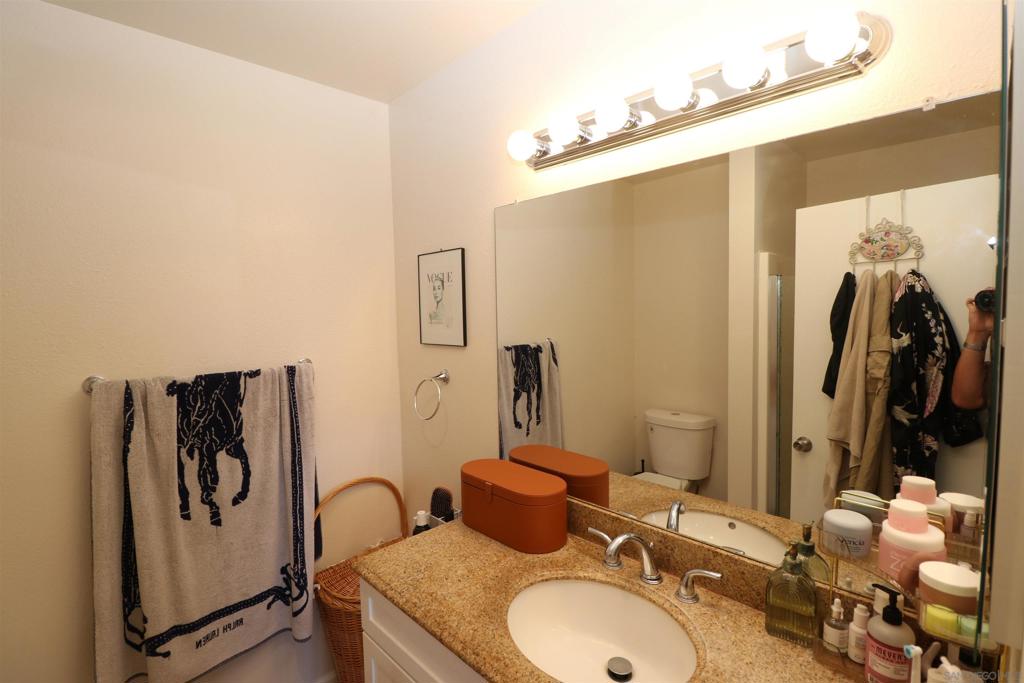 5700 Baltimore Dr 178 Property Photo 5