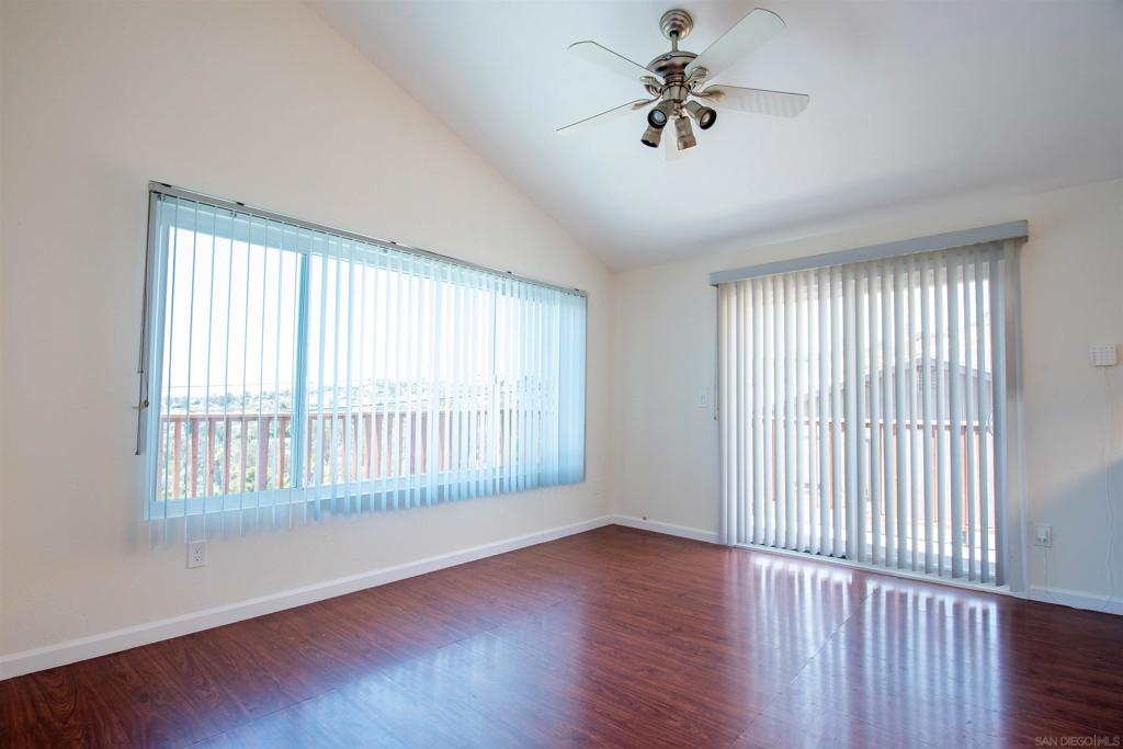 1319 Grand Ave. Property Photo 3