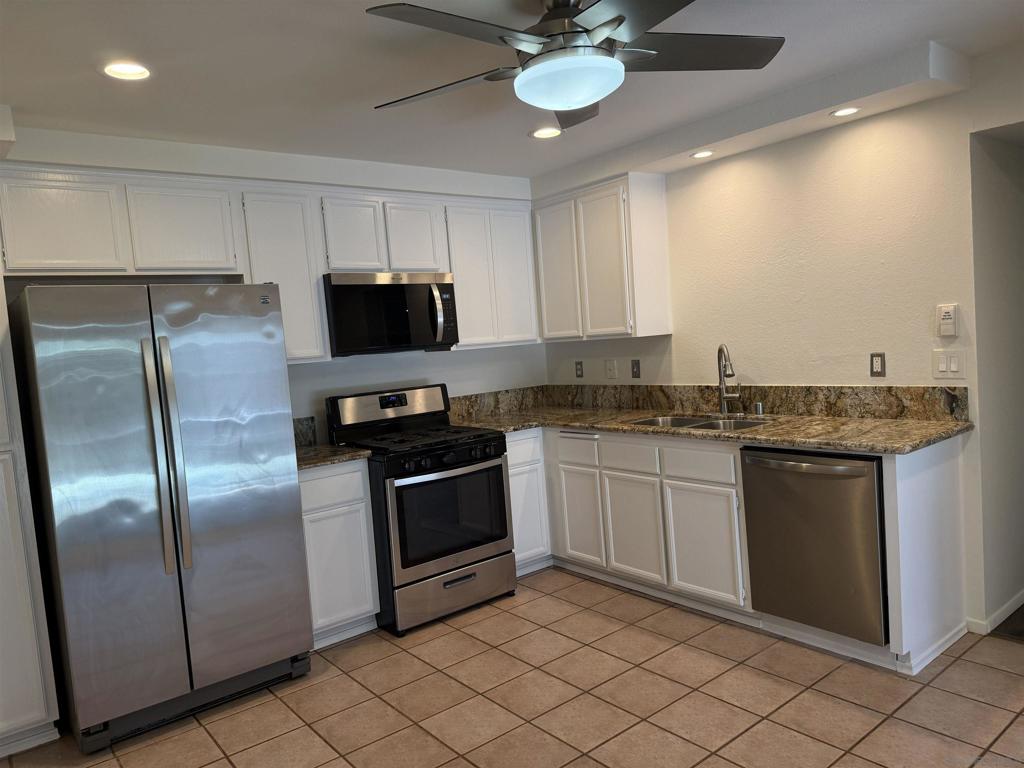 10873 Caravelle Pl Property Photo 10
