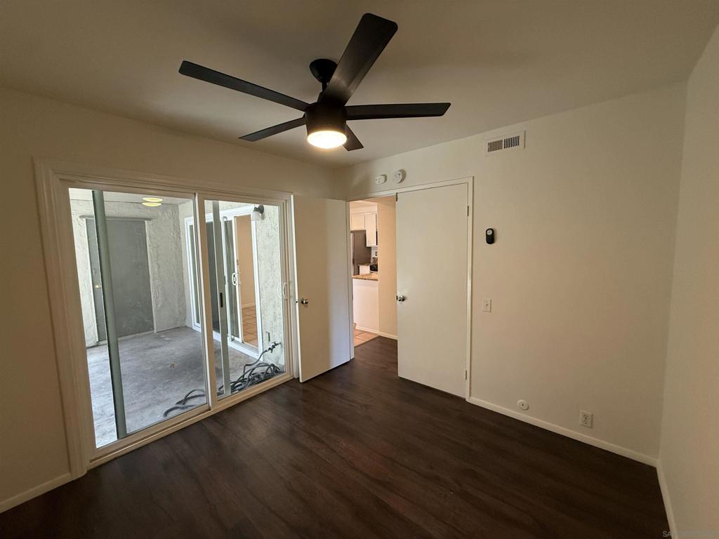 10873 Caravelle Pl Property Photo 17