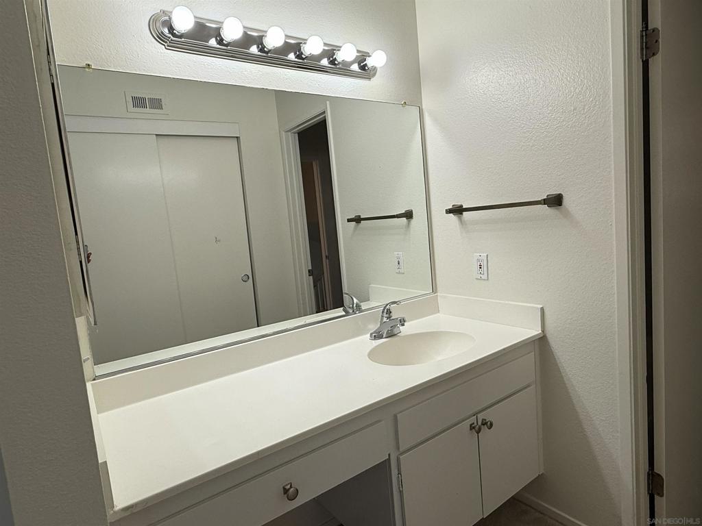 10873 Caravelle Pl Property Photo 25