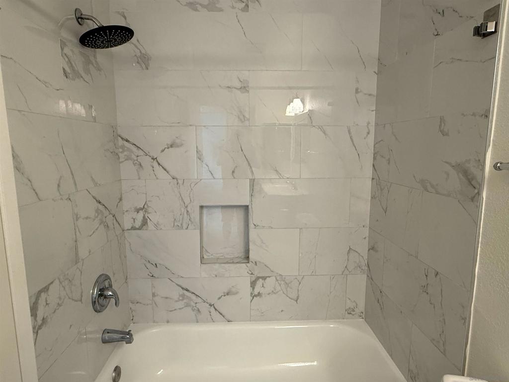 10873 Caravelle Pl Property Photo 28