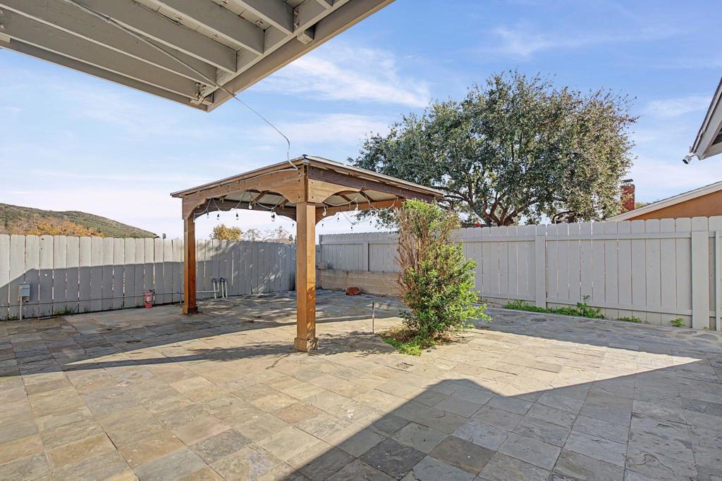 10621 Keith Property Photo 26