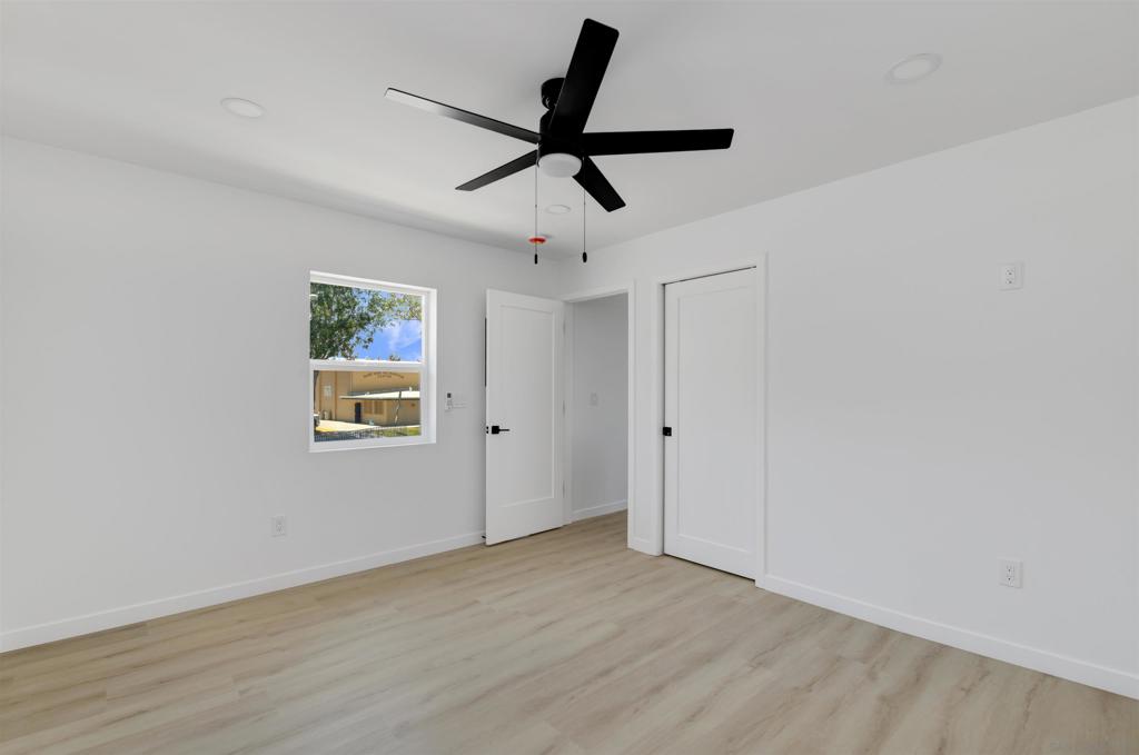 303 Sears Ave. Property Photo 12