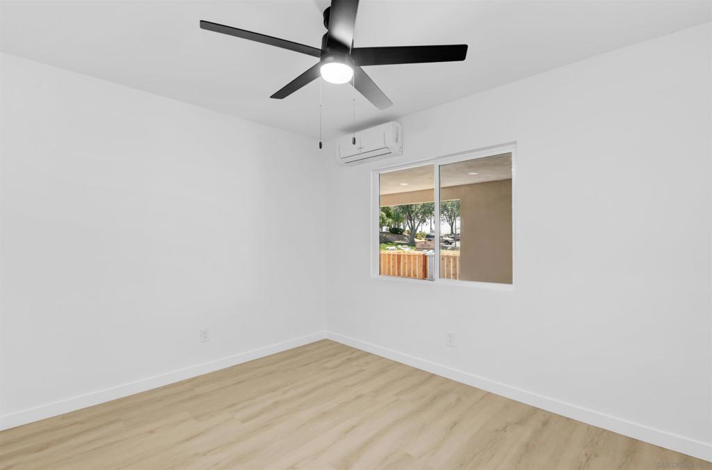 303 Sears Ave. Property Photo 22