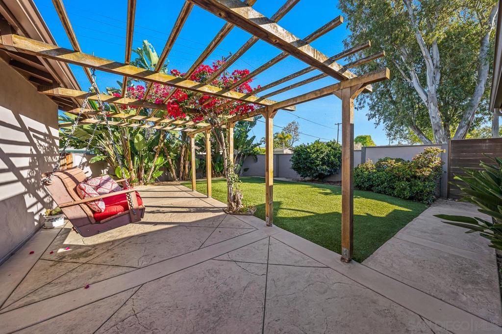 7212 Florey St Property Photo 4