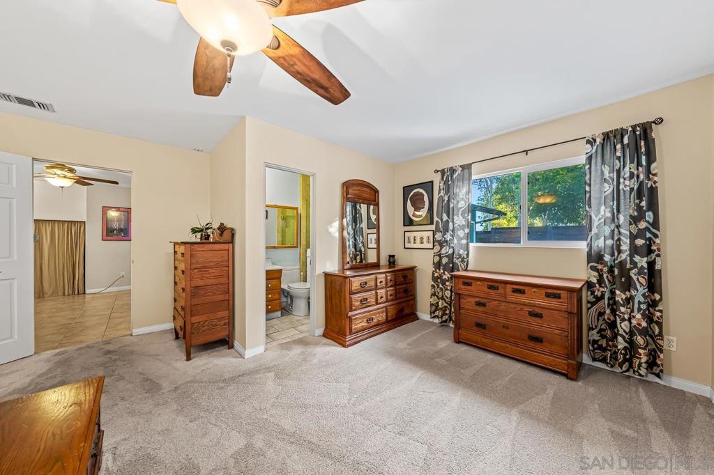7212 Florey St Property Photo 32