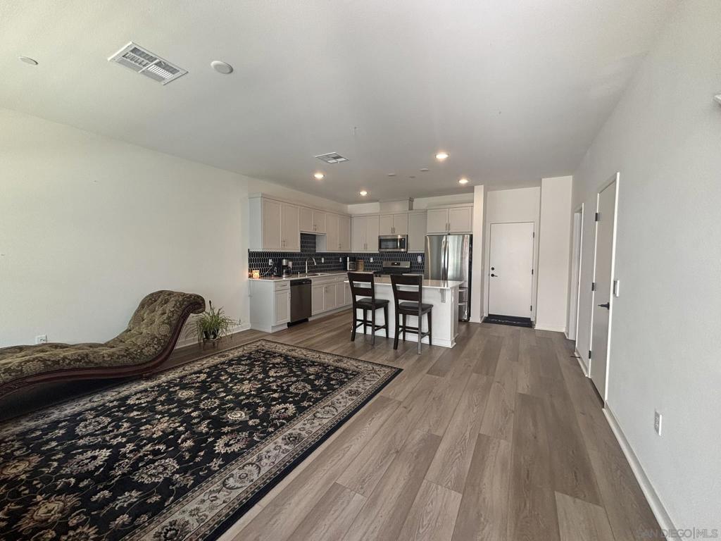 312 Zest Lane Property Photo 4