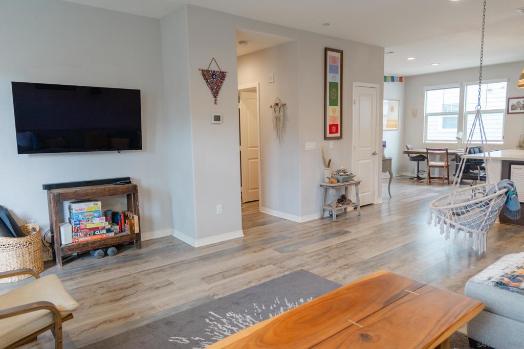 505 Lark Way Property Photo 8