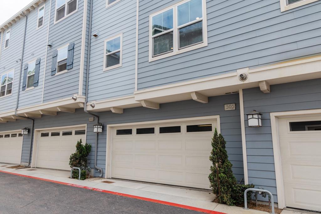 505 Lark Way Property Photo 32