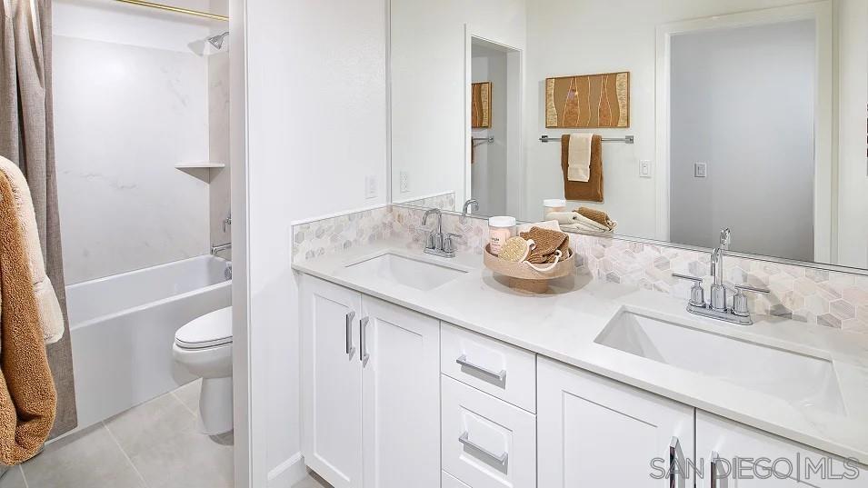 277 Donal Way Property Photo 9