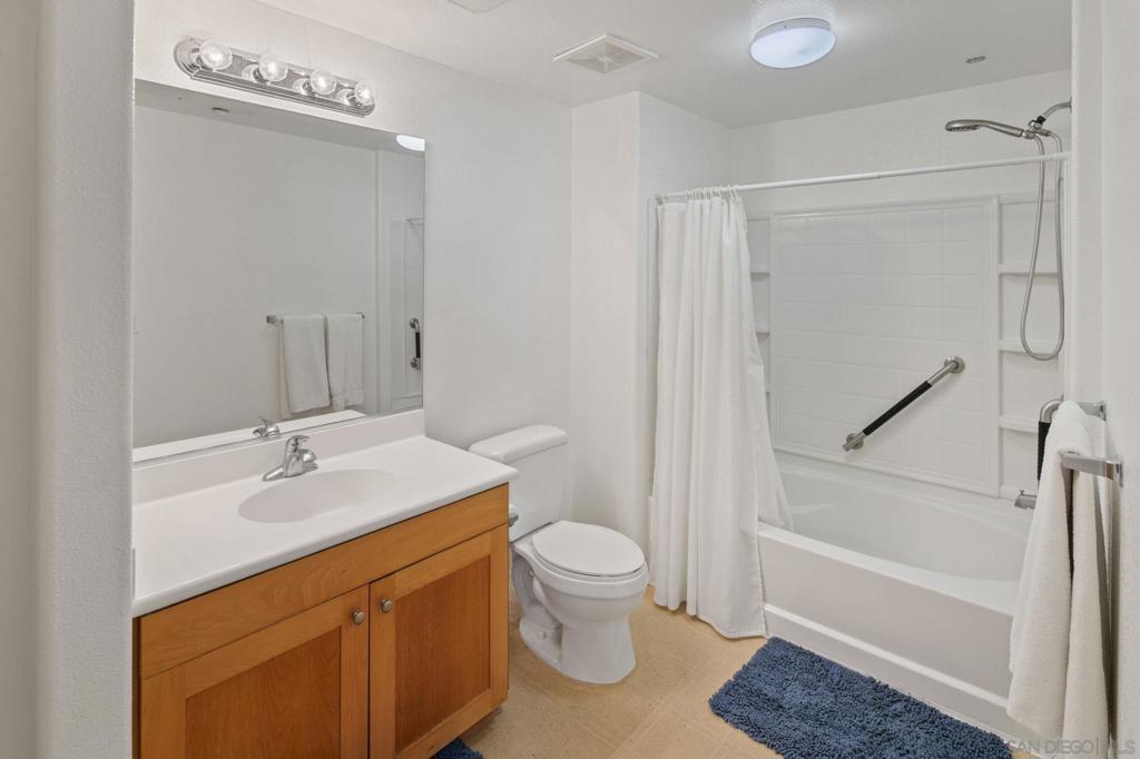 3950 Ohio St 225 Property Photo 13