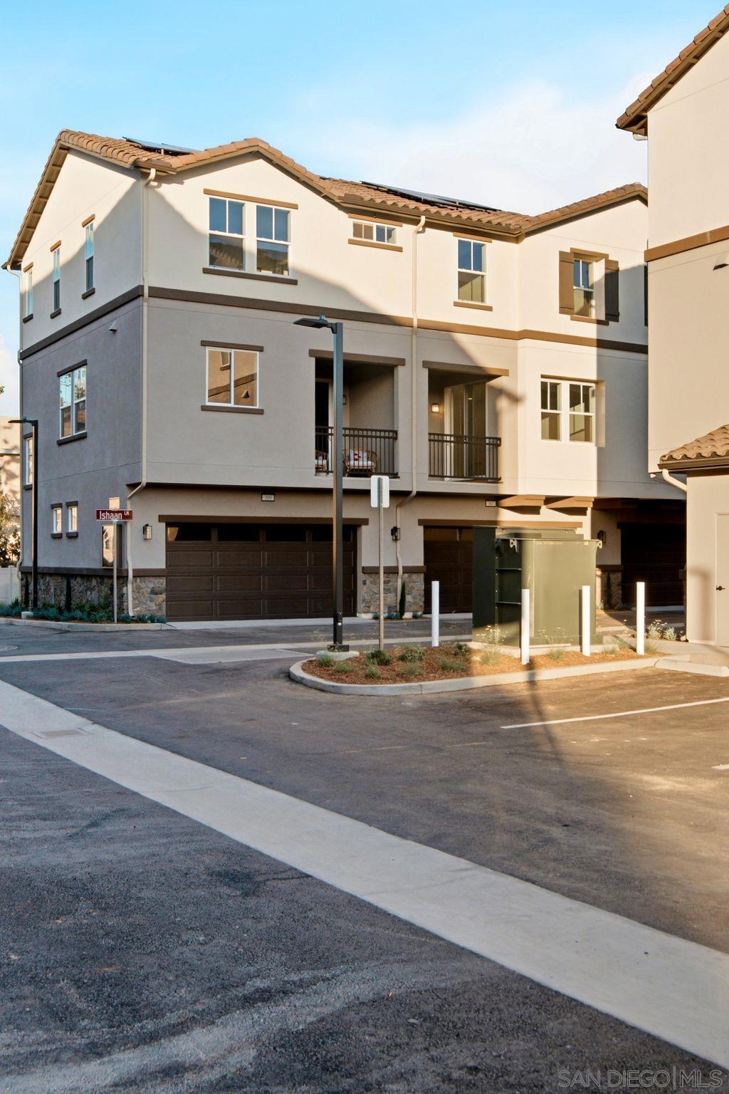 201 Sarina Ln Property Photo 12