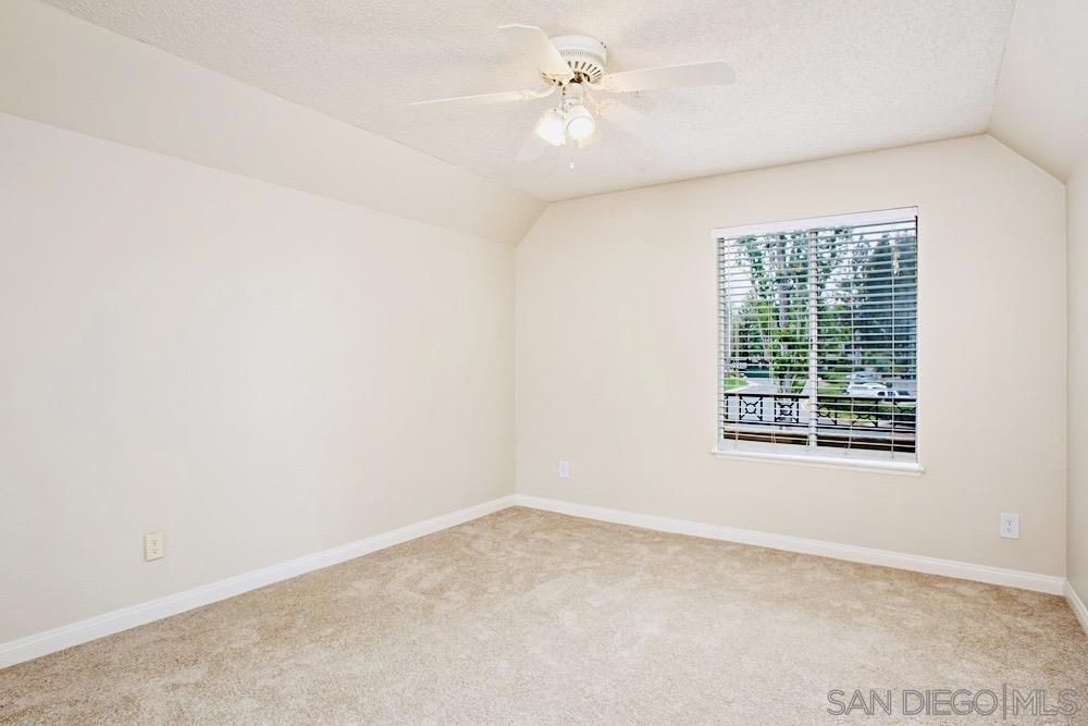 3550 Lebon Dr 6227 Property Photo 8
