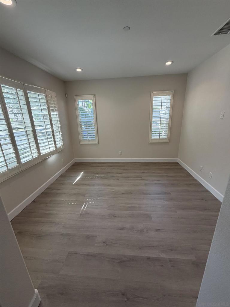 882 Sunset Place Property Photo 12
